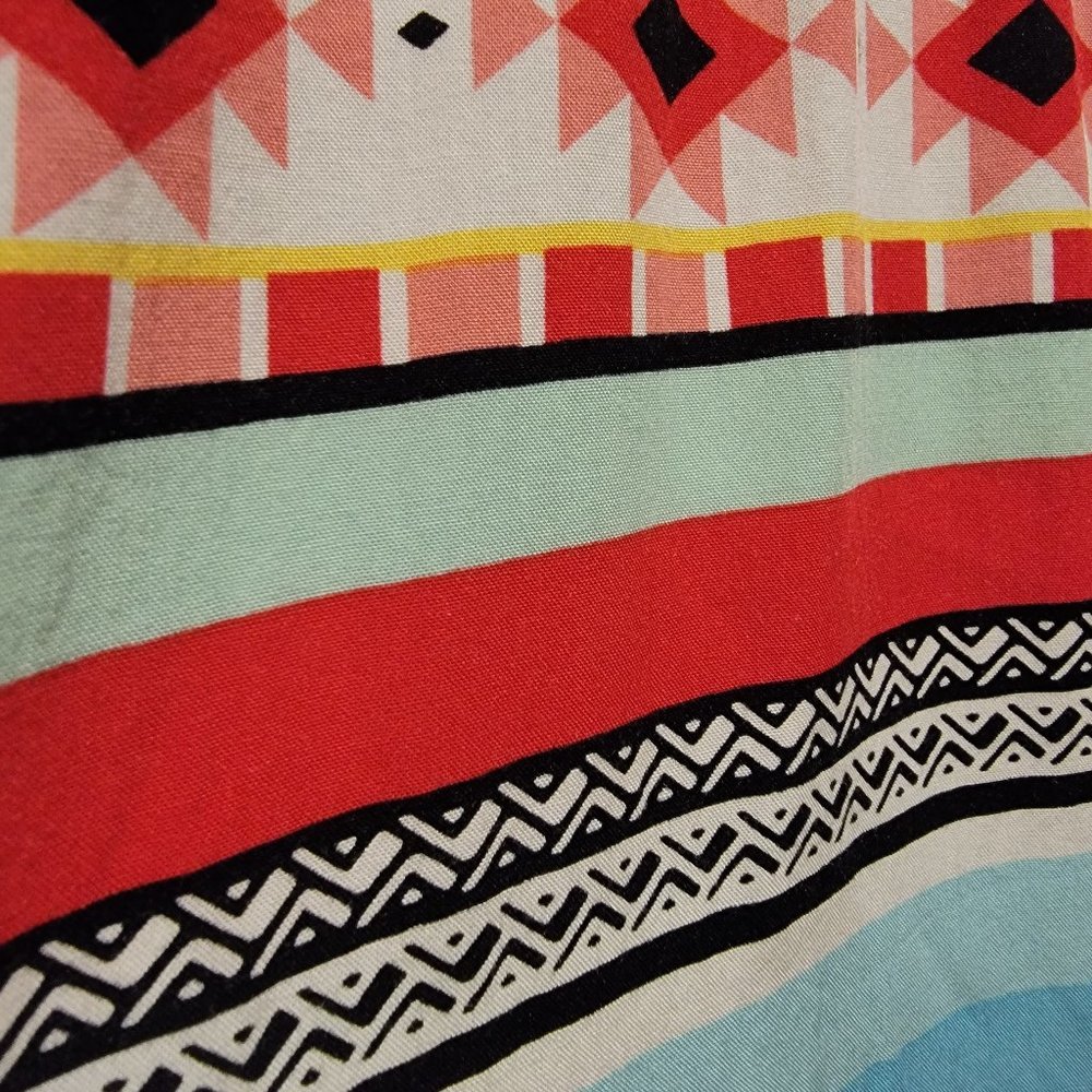 🌟Small Chances R Aztec Dress - Picture 4 of 10